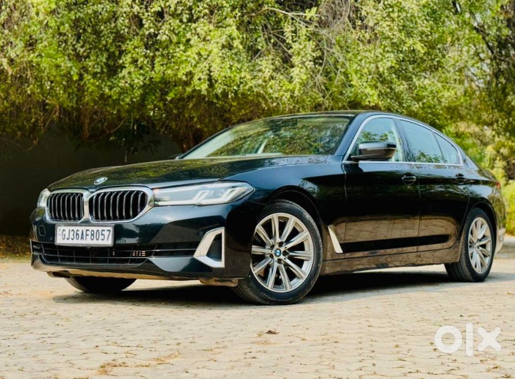 2023 Bmw 5 Series - Luxury Sedan