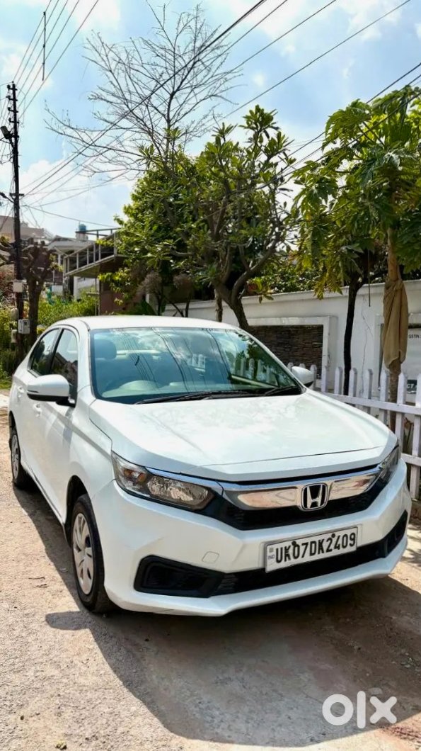 Honda Amaze 2016 Petrol Manual Frist Owner