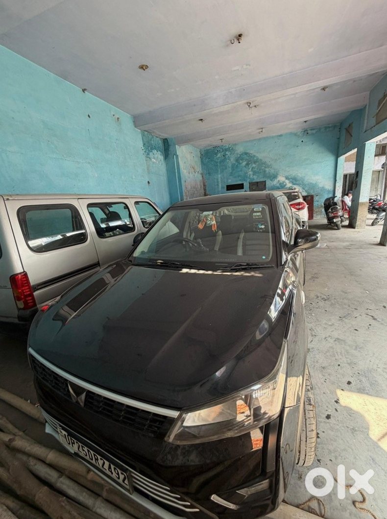 Mahindra Xuv300 Turbosport 2023 | Showroom Condition