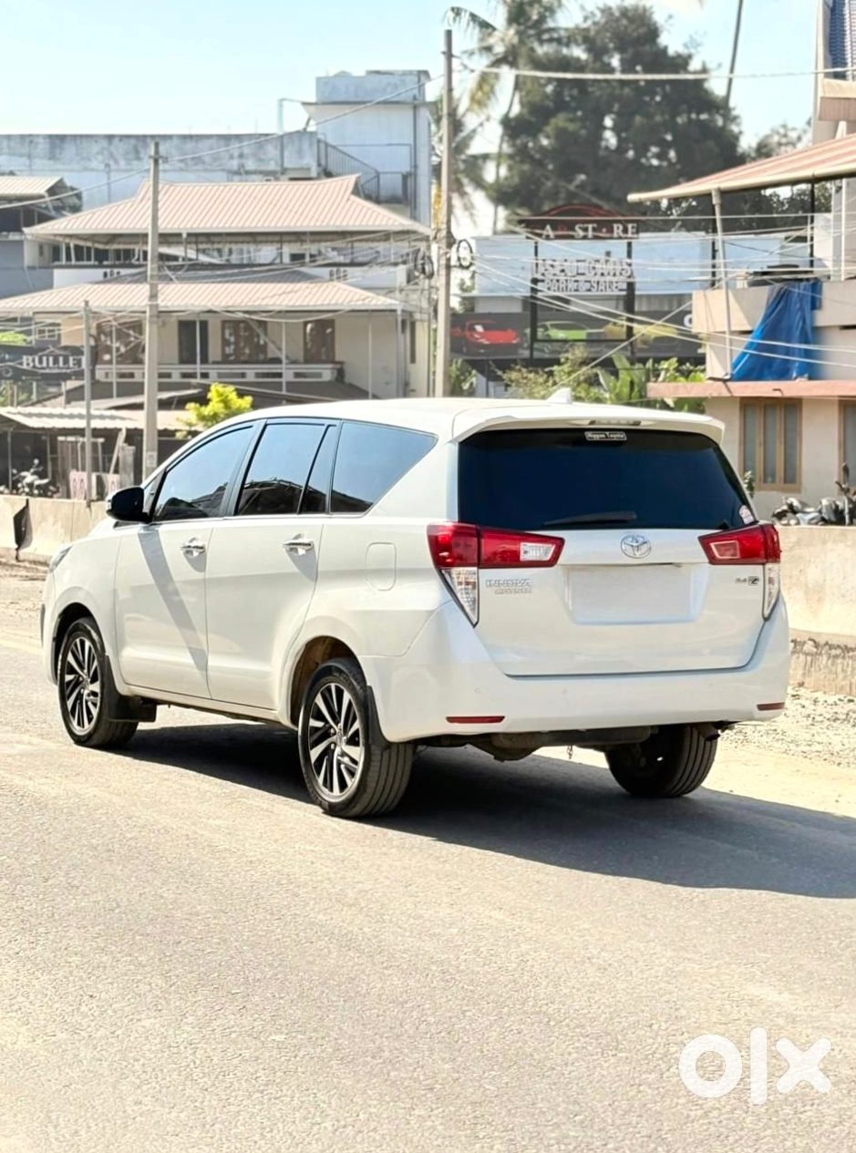 Selling Toyota Innova Crysta 2024