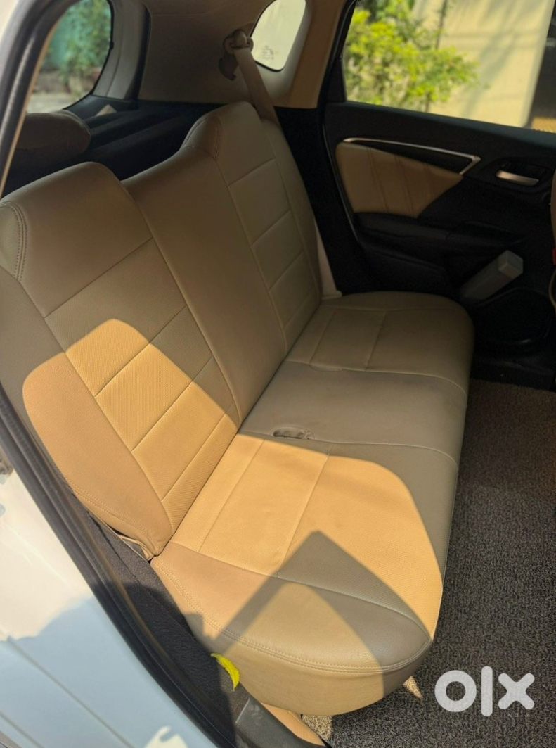 Honda Jazz Cng Automatic 2014