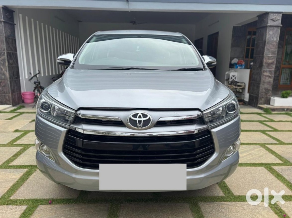 Toyota Innova Crysta 2015 Petrol Manual