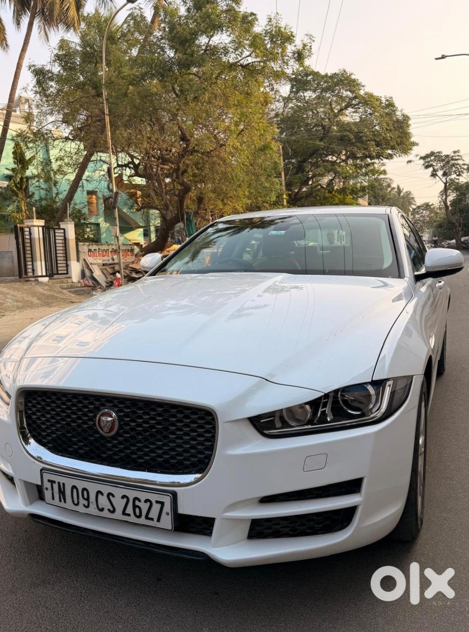 Urgent: Jaguar Xe 2019 Petrol Manual