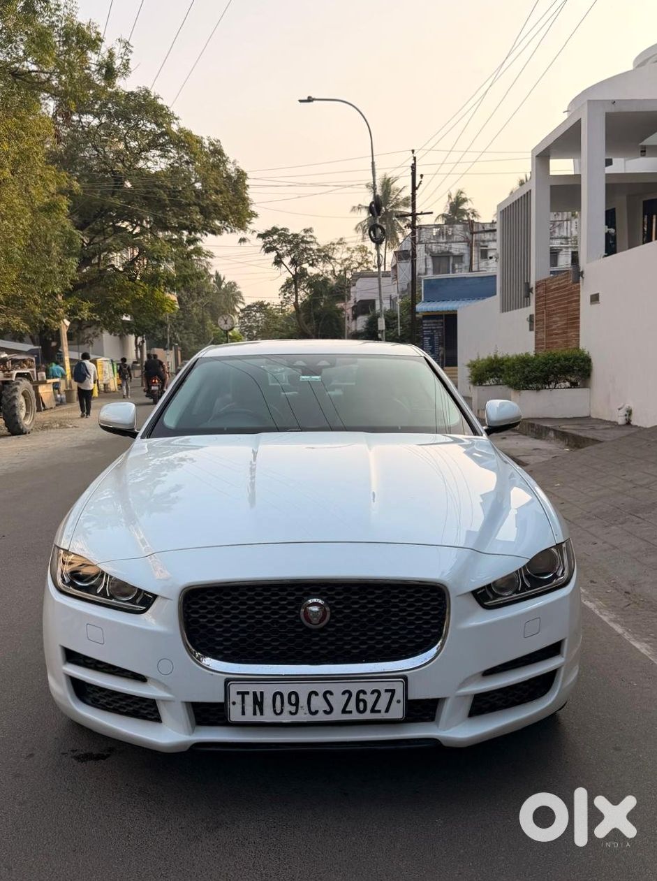 Urgent: Jaguar Xe 2019 Petrol Manual