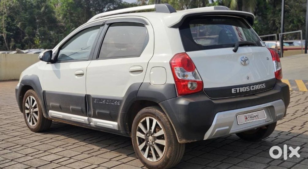 2016 Toyota Etios Cross - Accident Free