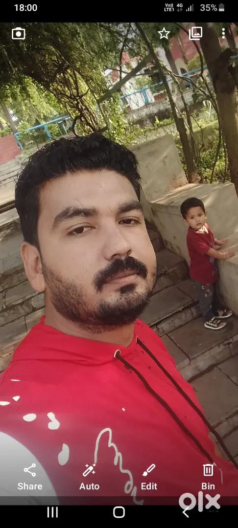 Chevrolet Tavera Cng - Spacious Family Vehicle