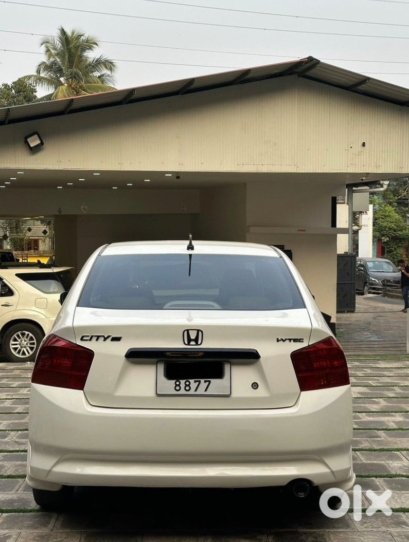 Honda City Old Model - Best Price