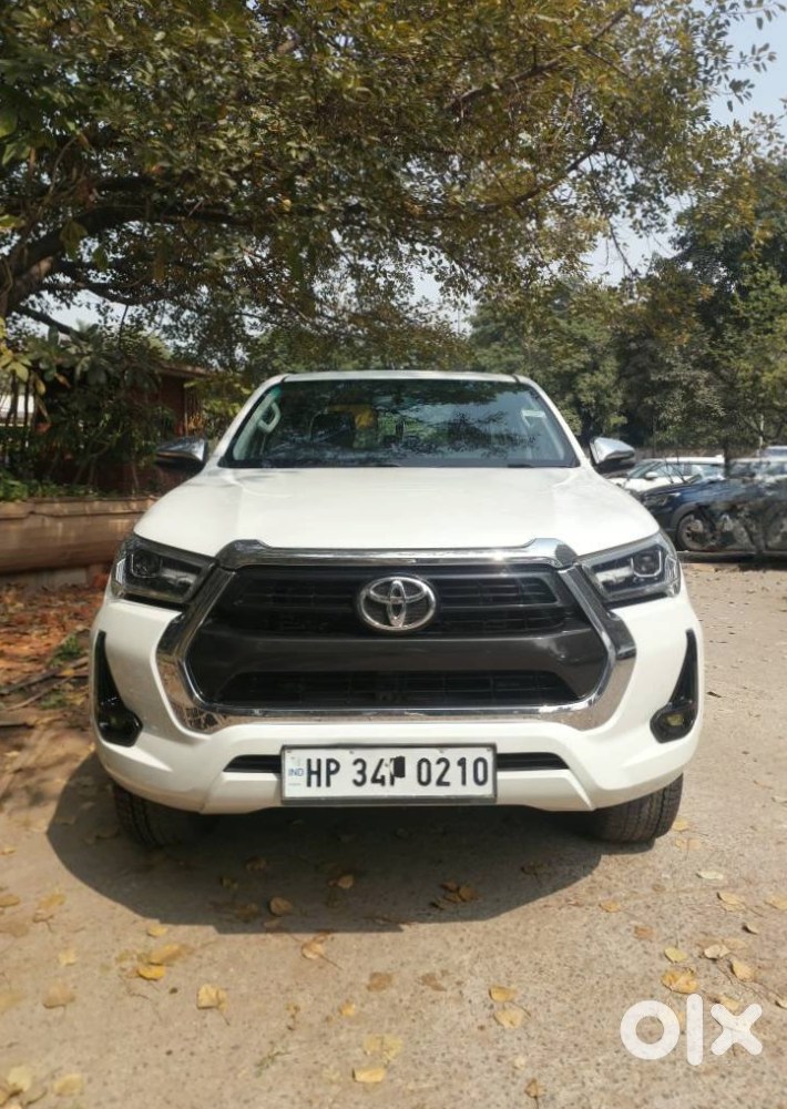 2025 Toyota Hilux - Showroom Condition