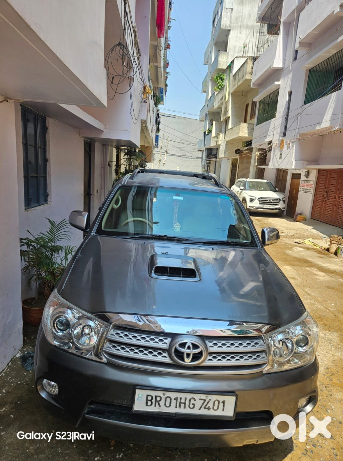 2025 Toyota Fortuner - Petrol Manual