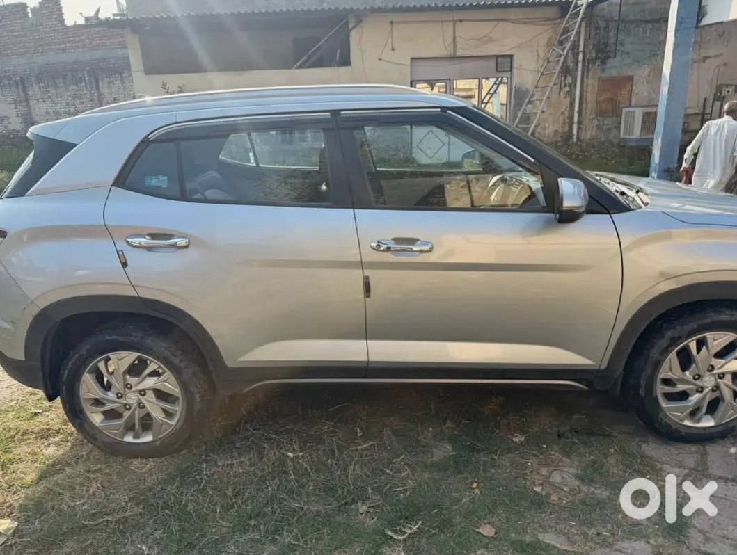 Hyundai Creta Petrol - Family Car
