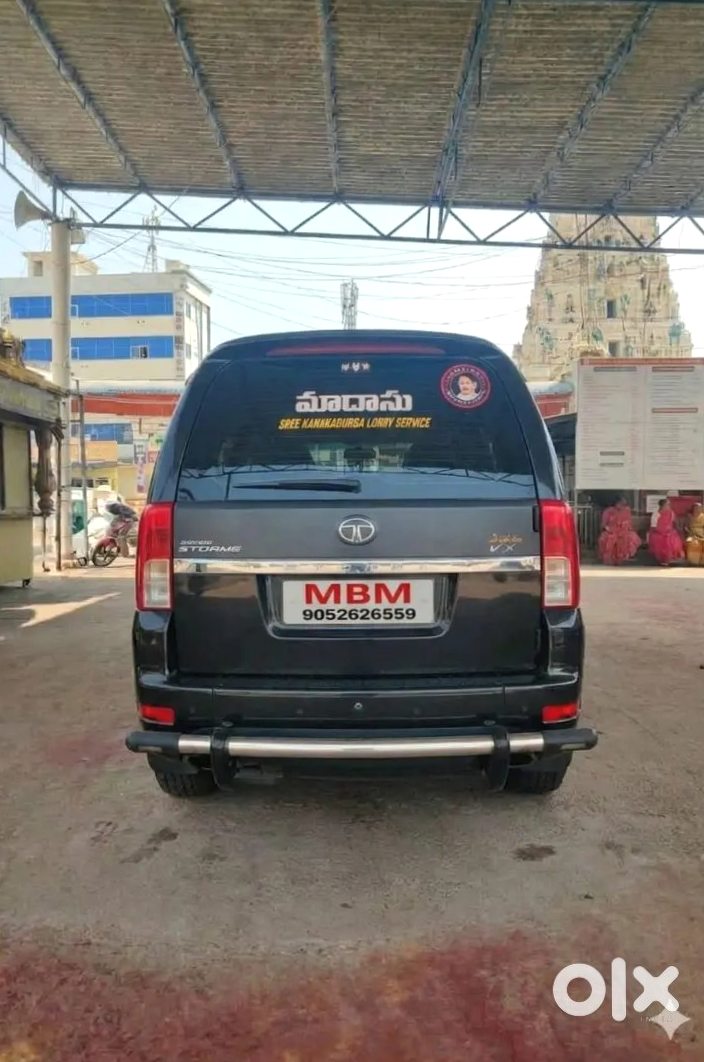 2015 Tata Safari Storme Cng