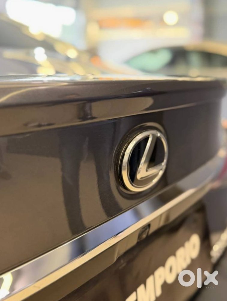 Lexus Es 2019 Going Abroad