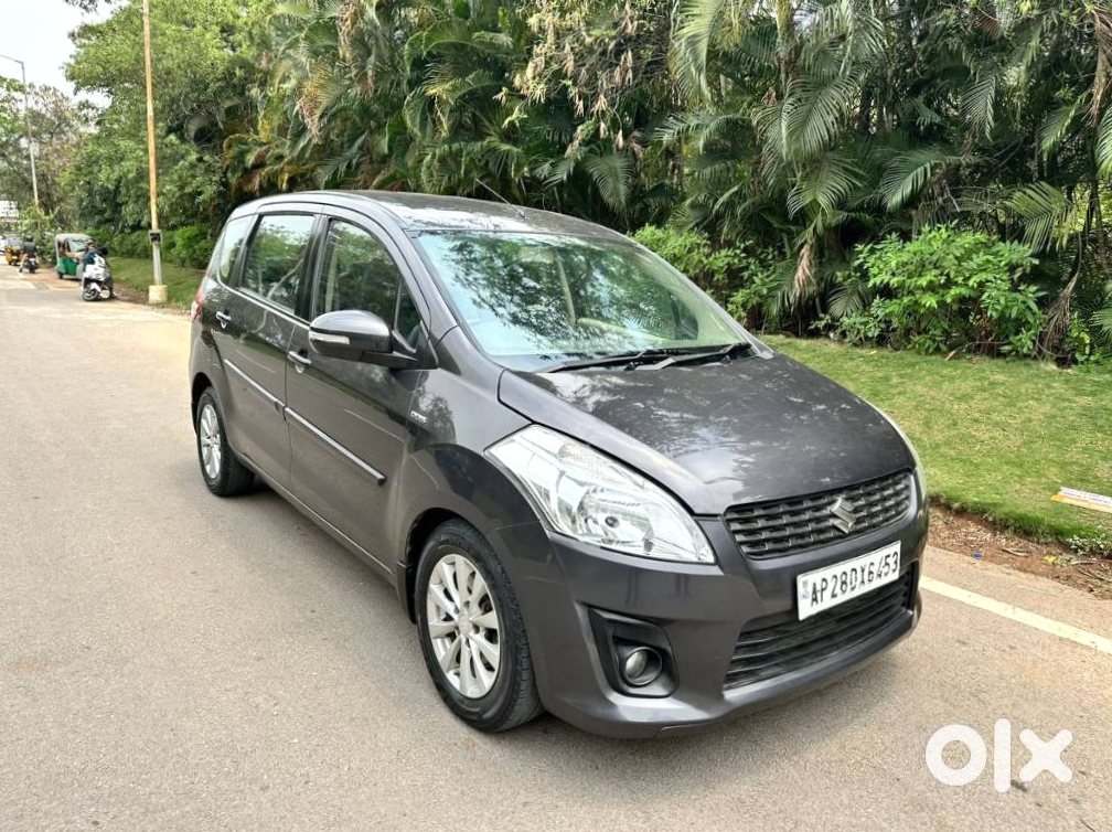 Urgent Sell 2018 Maruti Ertiga Petrol