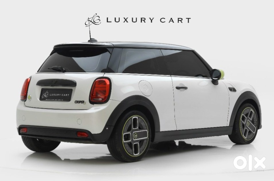 Mini Cooper Se 2024 - Practically New