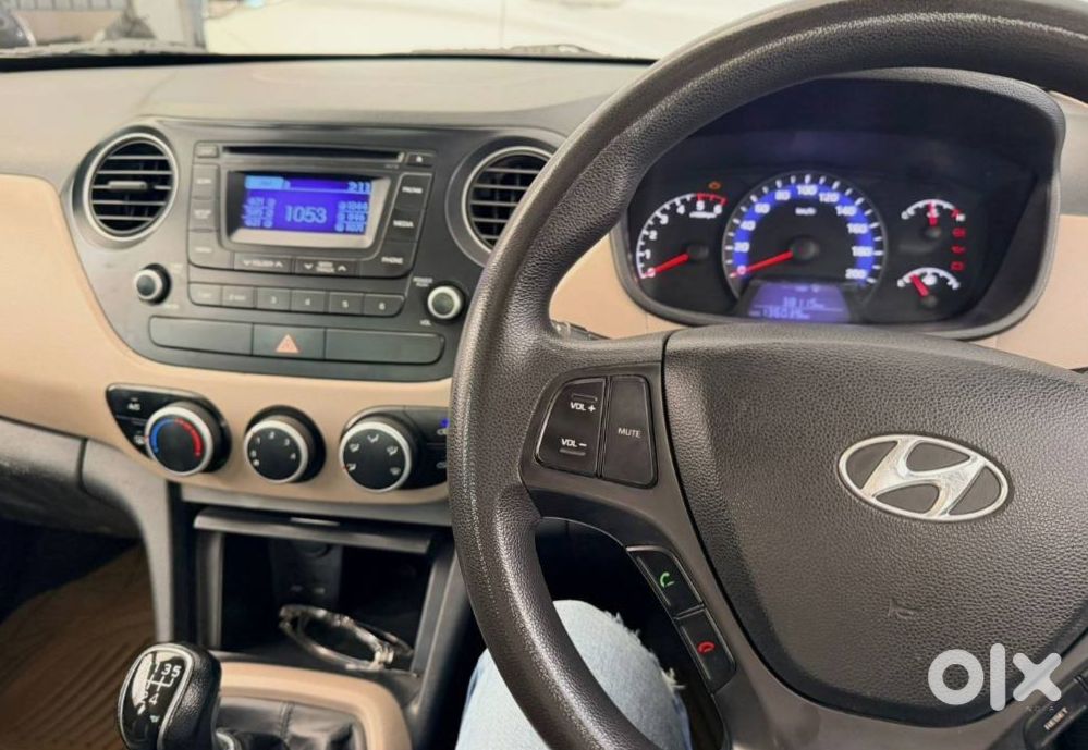 Hyundai Xcent Automatic - Ek Dum Theek Thaak