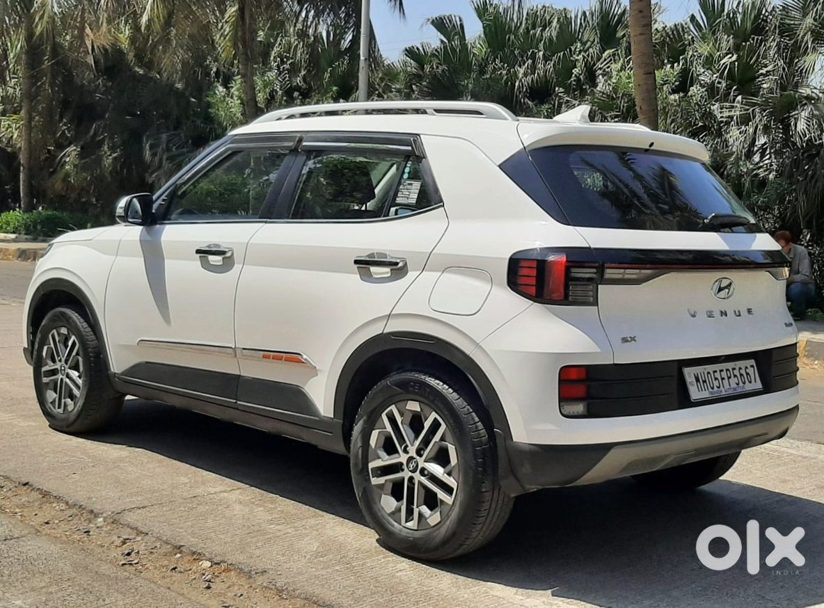 Hyundai Venue 2021 Petrol Automatic