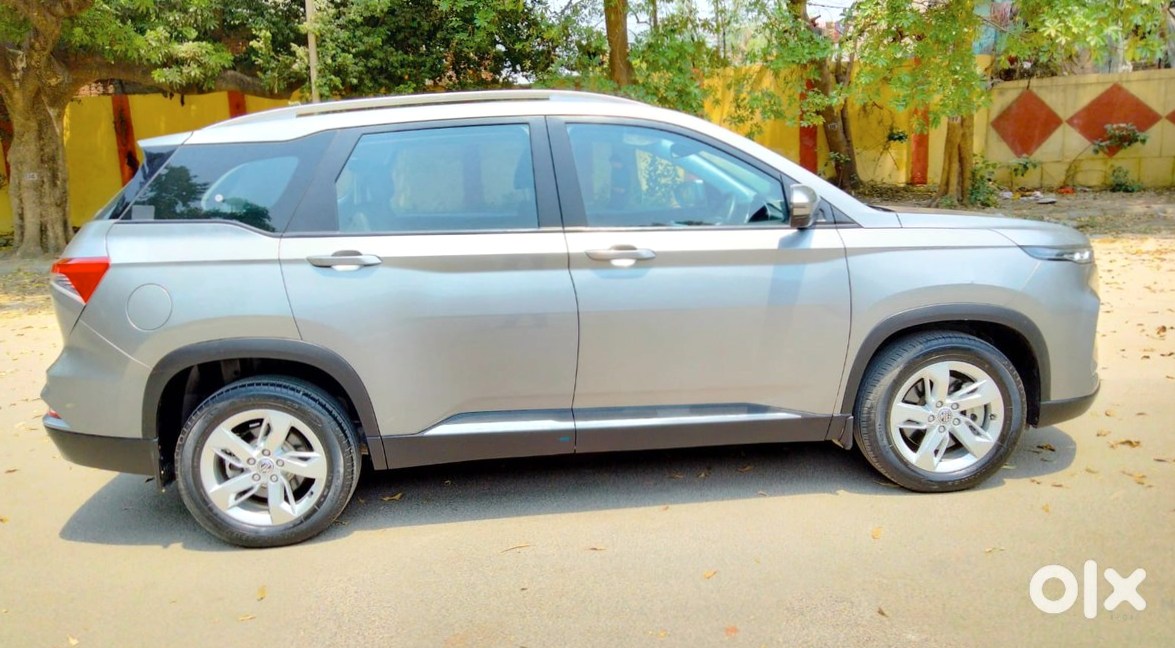 Mg Hector Plus 2025 Diesel Automatic - Almost New