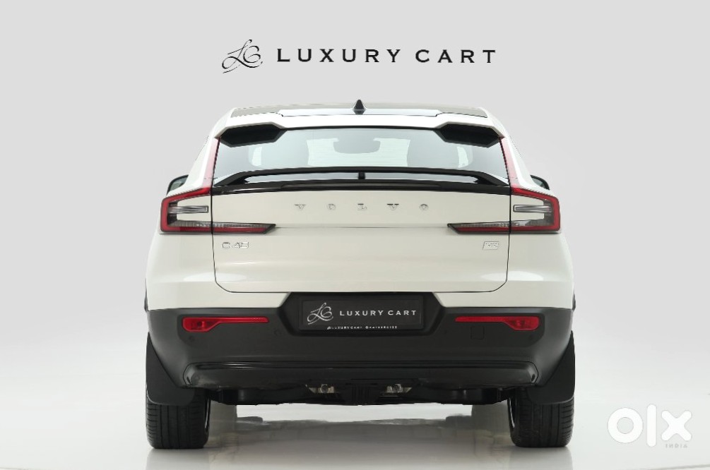 Urgent: 2023 Volvo C40 Recharge - Premium Ev