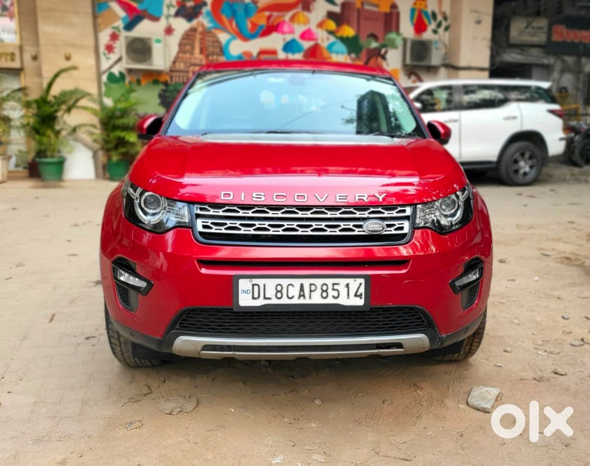 2017 Land Rover Discovery - Low Km