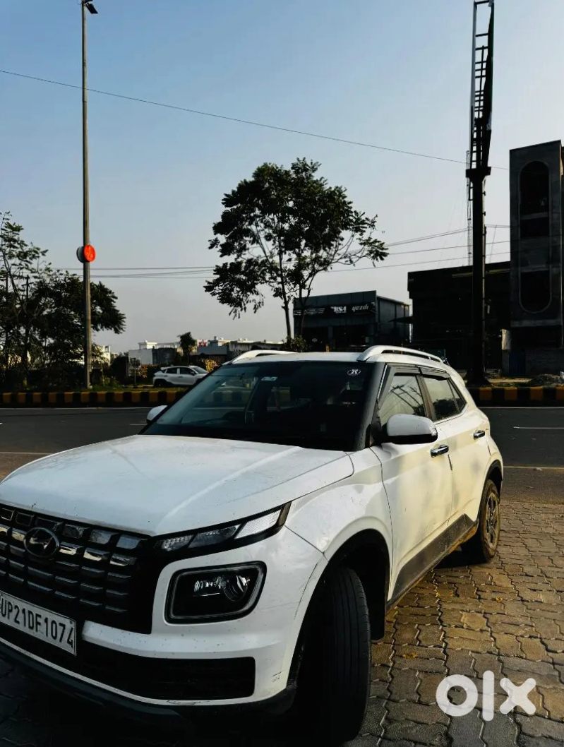 Urgent: 2018 Hyundai Venue Diesel