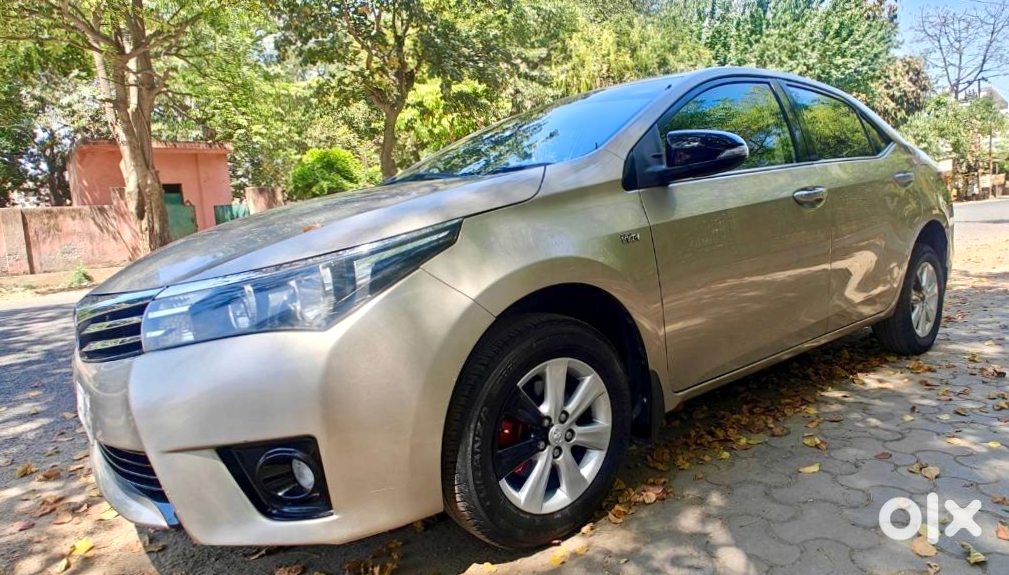 Toyota Corolla Altis Petrol Auto
