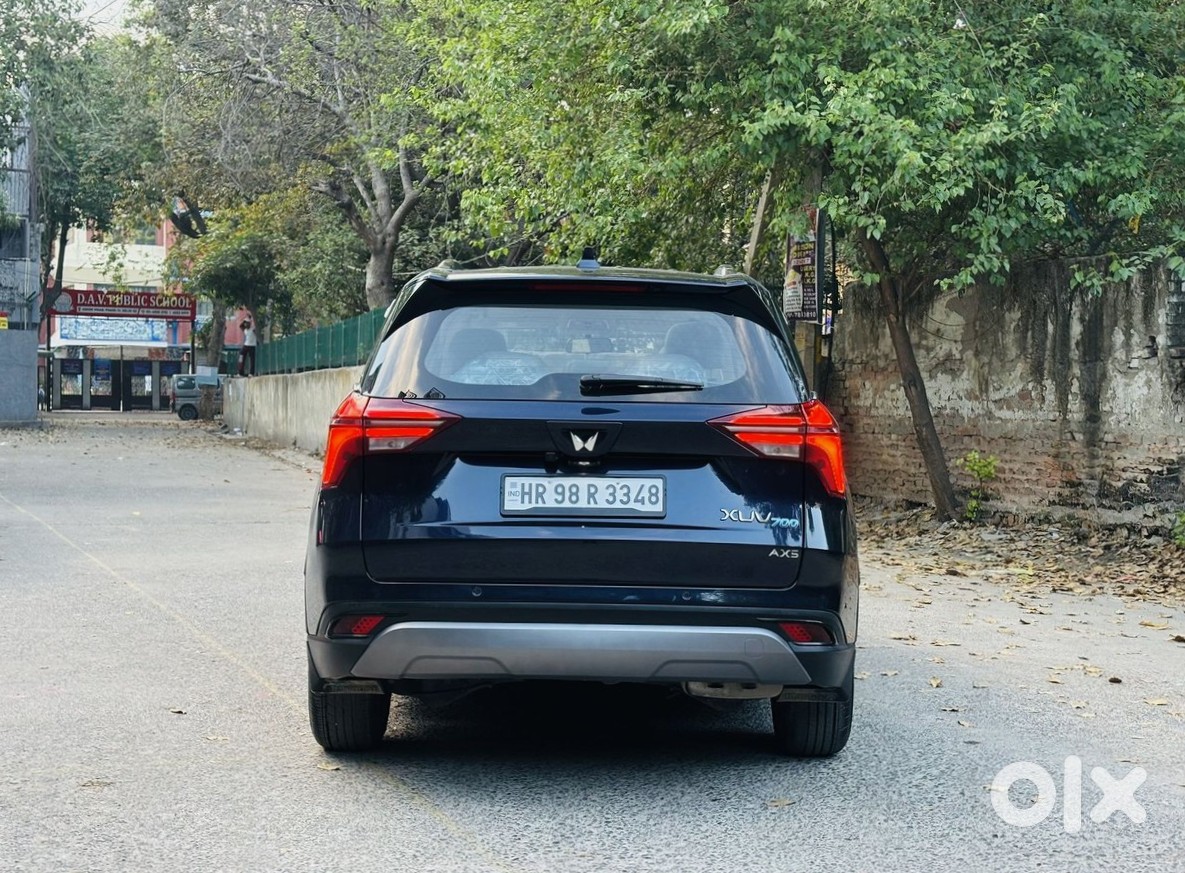 2022 Mahindra Xuv700 - Shifting Abroad