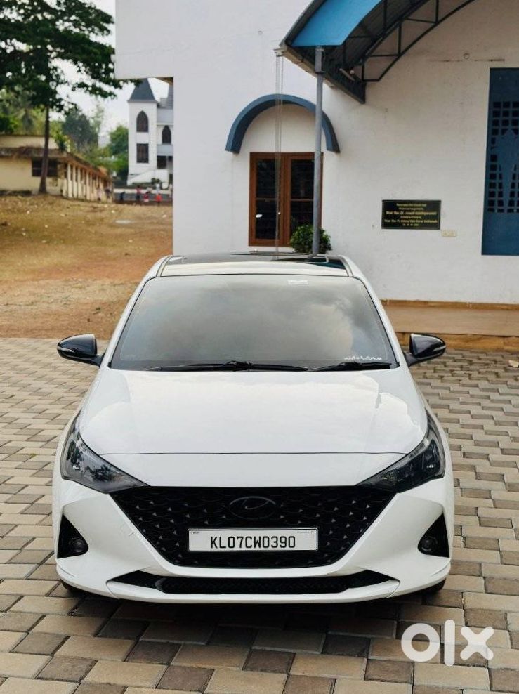 Urgent Sale - 2015 Hyundai Verna