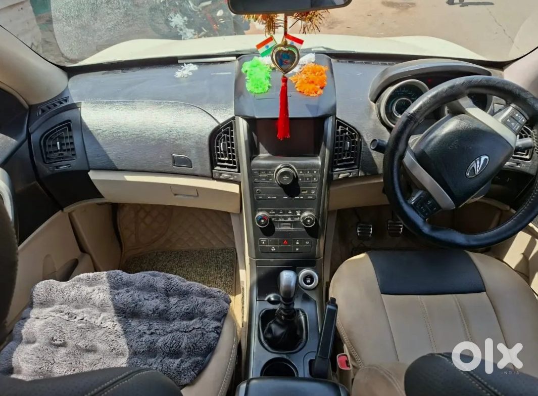 Mahindra Xuv500 | 2013 | Manual