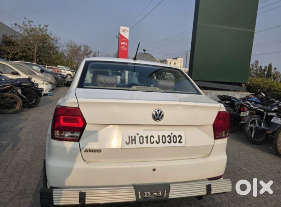 Volkswagen Ameo Petrol Manual