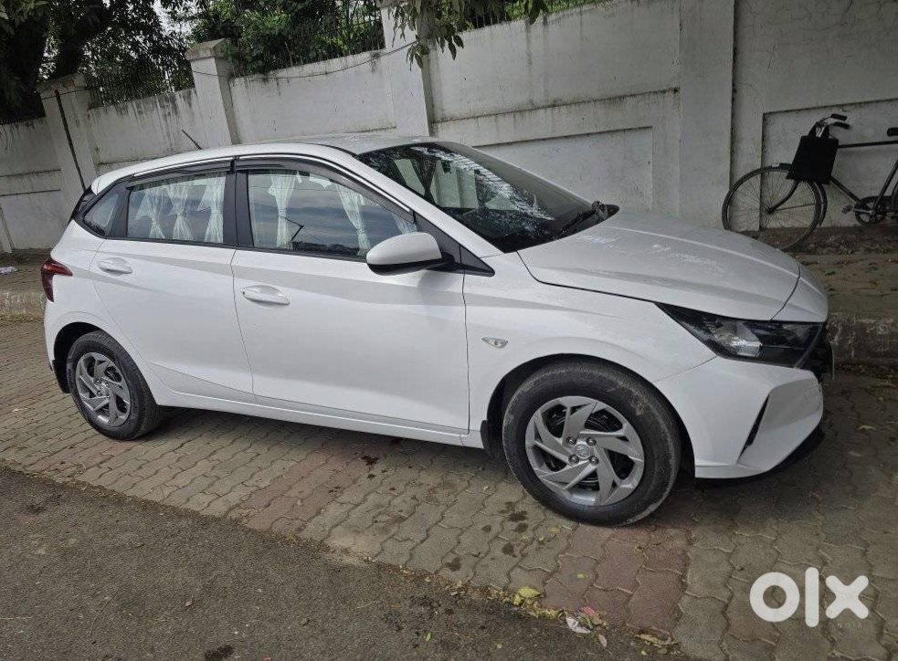 Selling 2021 Hyundai Elite I20