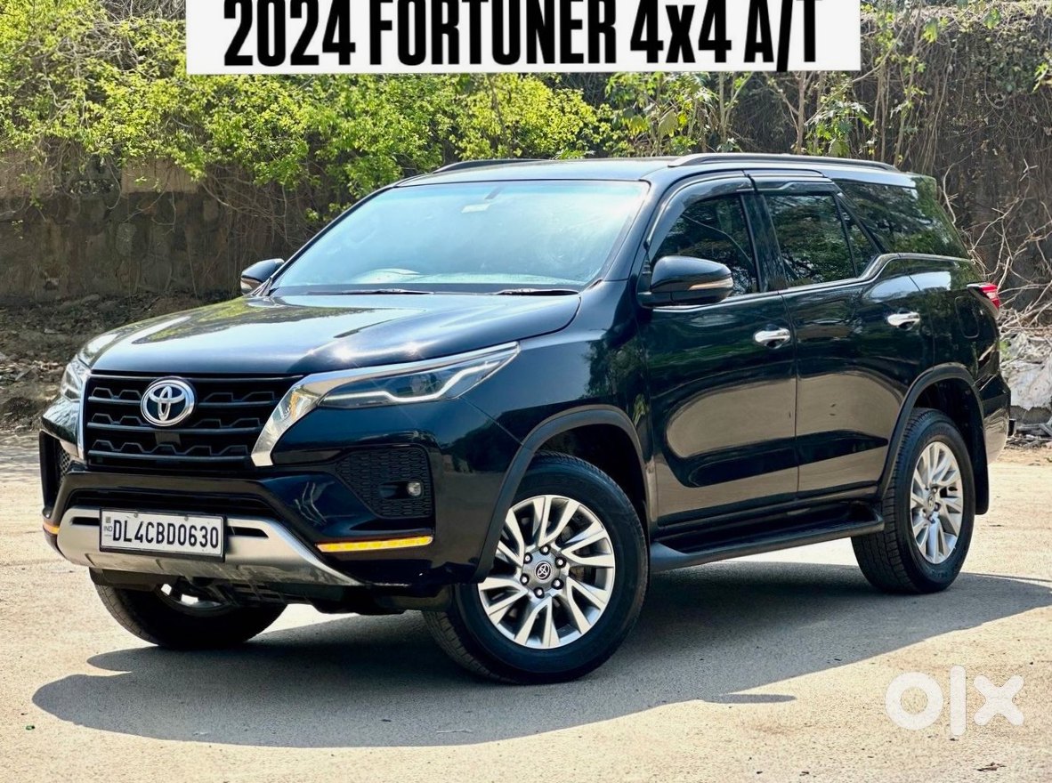 Urgent: 2017 Toyota Fortuner Cng