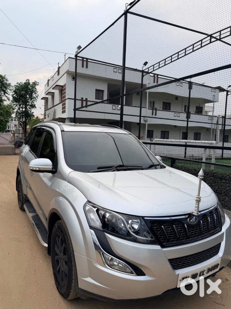 2020 Mahindra Xuv500 - Family Car