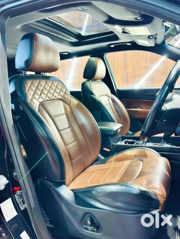 Mahindra Alturas G4 2022 Petrol Manual - Shifting Abroad