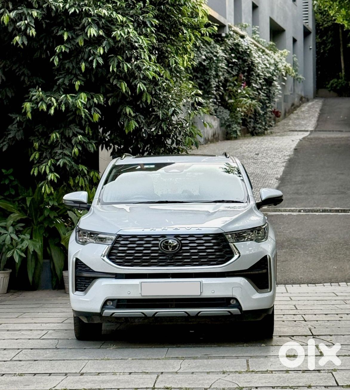 Toyota Innova Hycross 2024 - Barely Used