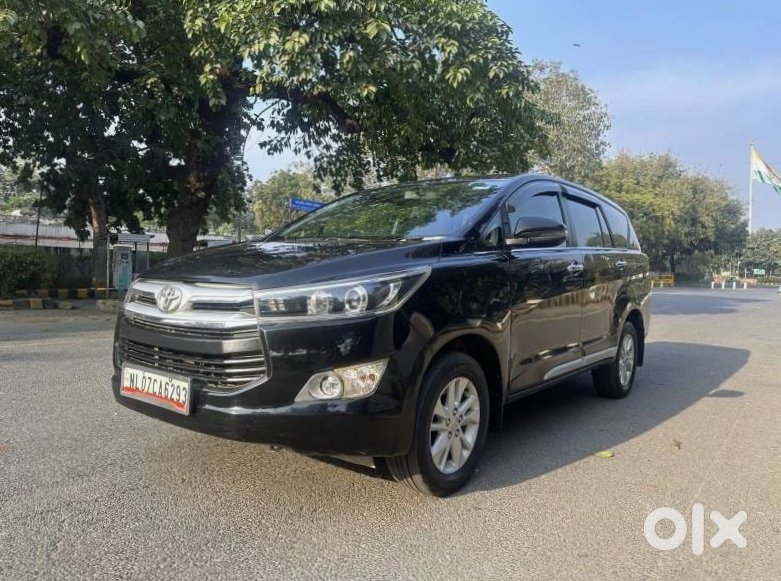 2025 Toyota Innova Crysta - Family Mpv