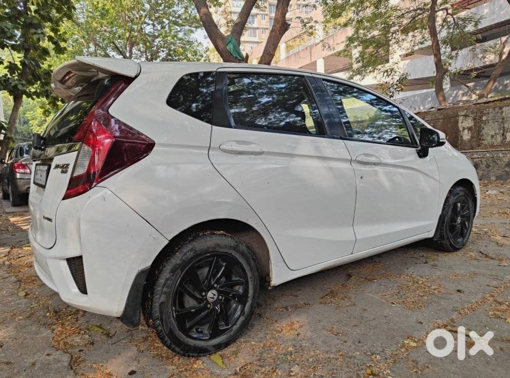 Honda Jazz Cng 2016 Auto—family Car