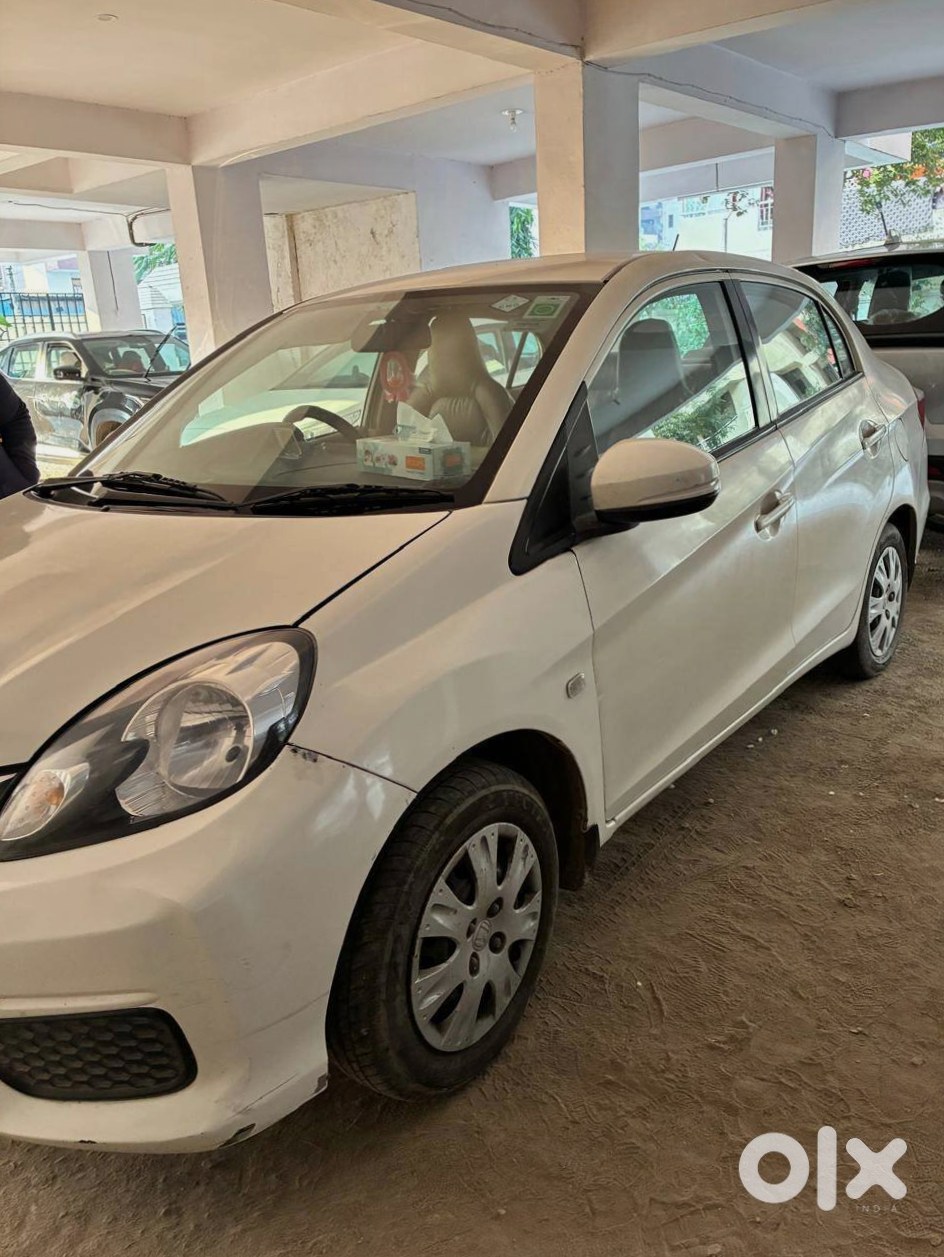 2015 Honda Amaze | Petrol Manual | Low Mileage