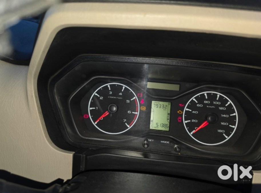 2012 Mahindra Scorpio Petrol Manual