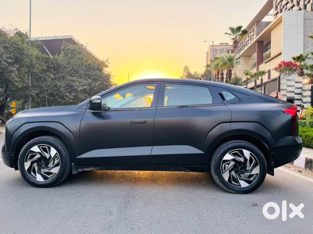 Mahindra Xev 9e 2025 - Latest Electric