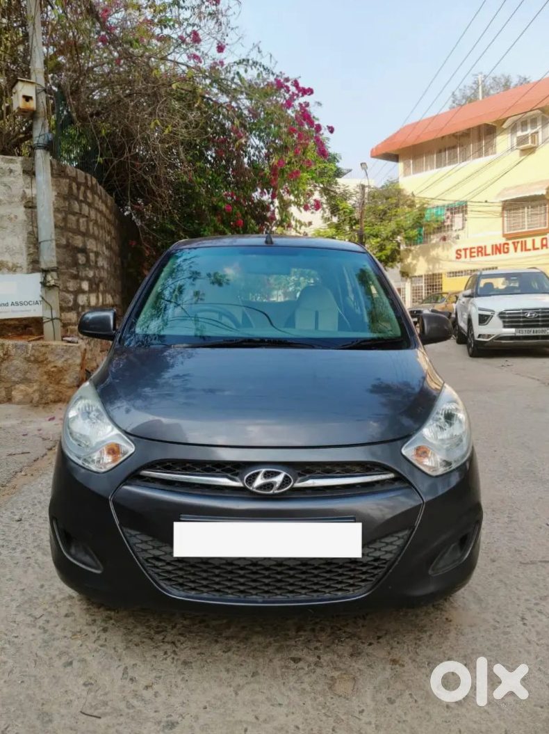 2016 Hyundai I10 - Sarojini Nagar