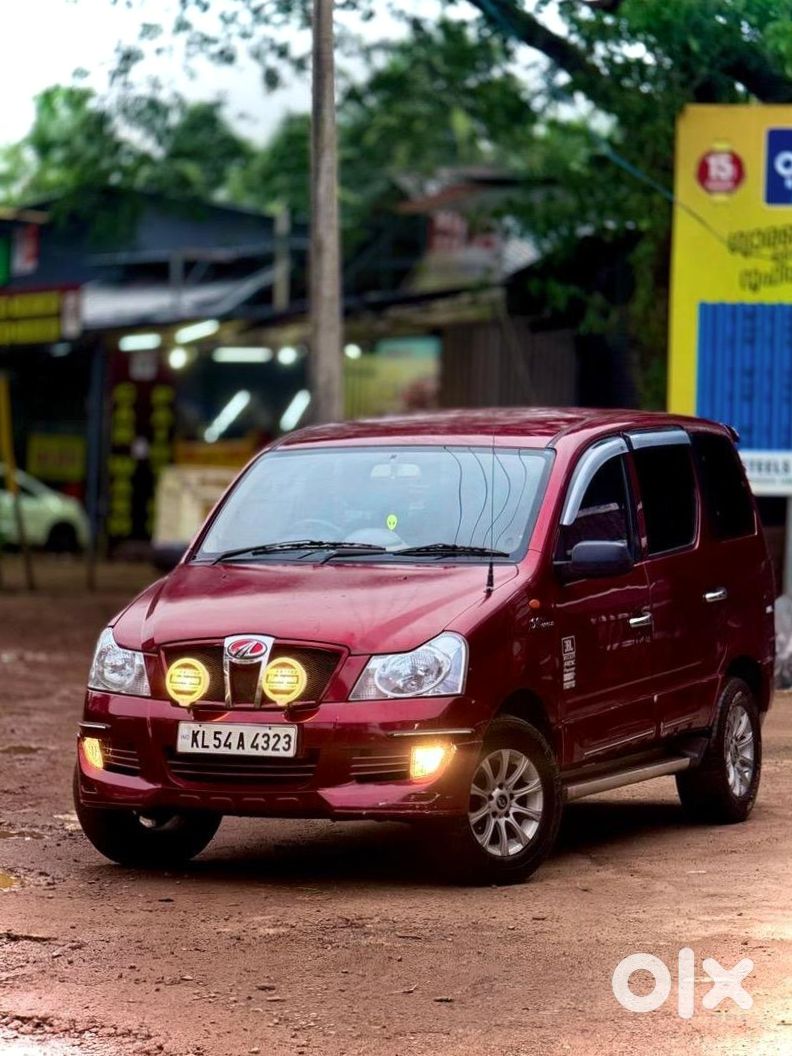 2011 Mahindra Xylo - Automatic Petrol