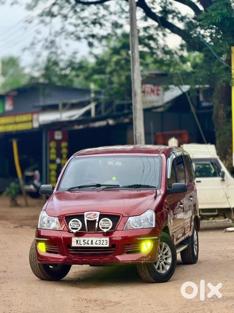 2011 Mahindra Xylo - Automatic Petrol