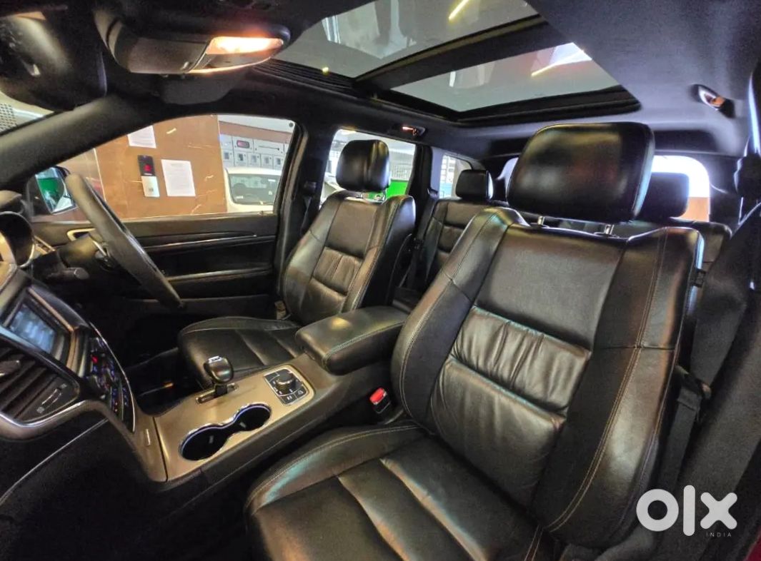 Jeep Grand Cherokee - Adventurer's Dream