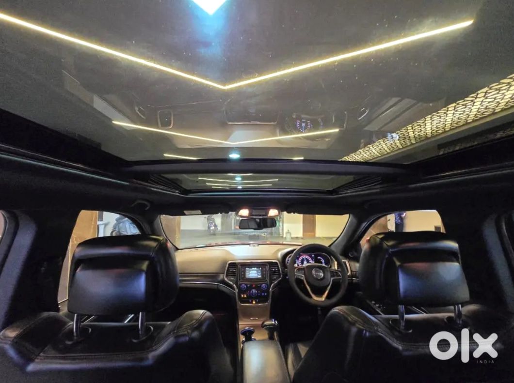 Jeep Grand Cherokee - Adventurer's Dream