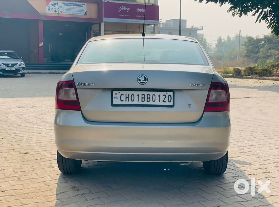 2013 Skoda Rapid | Cng | Manual