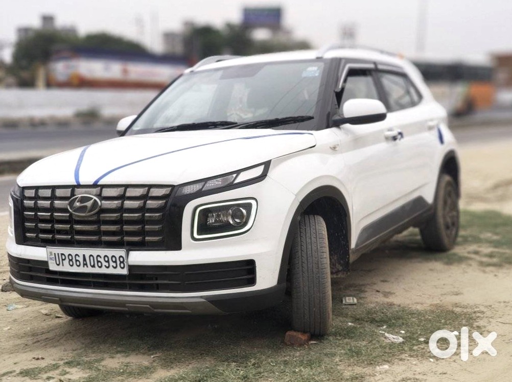 2018 Hyundai Venue Petrol Manual - Shifting City