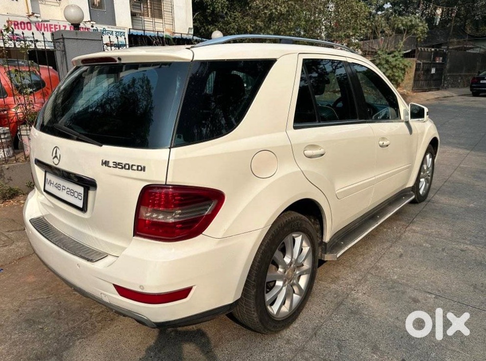 Mercedes Benz M Class Luxury Car