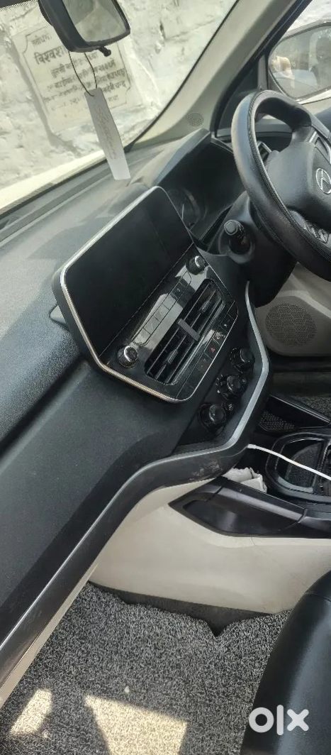 Tata Safari 2025 Petrol Automatic