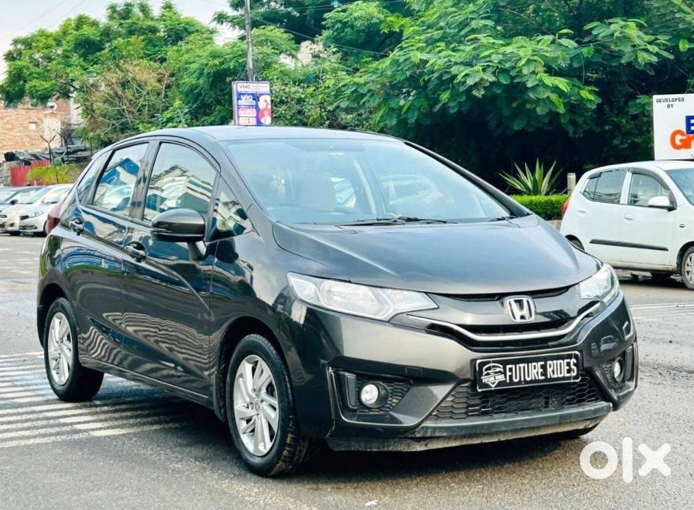 Honda Jazz Urgent Sell