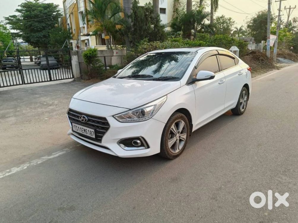 Selling 2019 Verna - Urgent